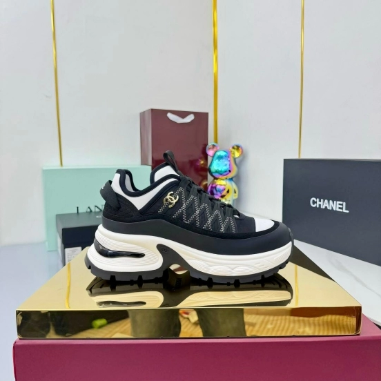 Adidas 2025 SS Panda Sneakers Classic Design Casual Sports Shoes - LY00360