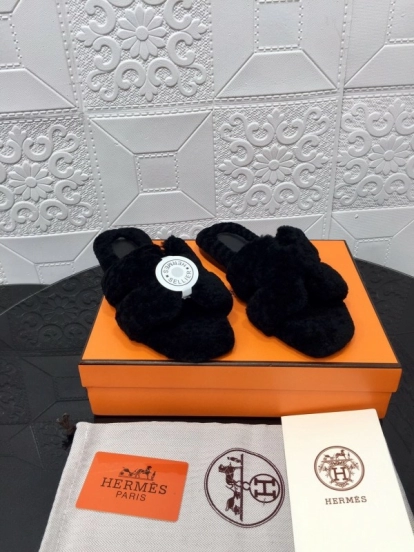 H Teddie Wool H Slippers Flat Sole Fur Slides - LY00240