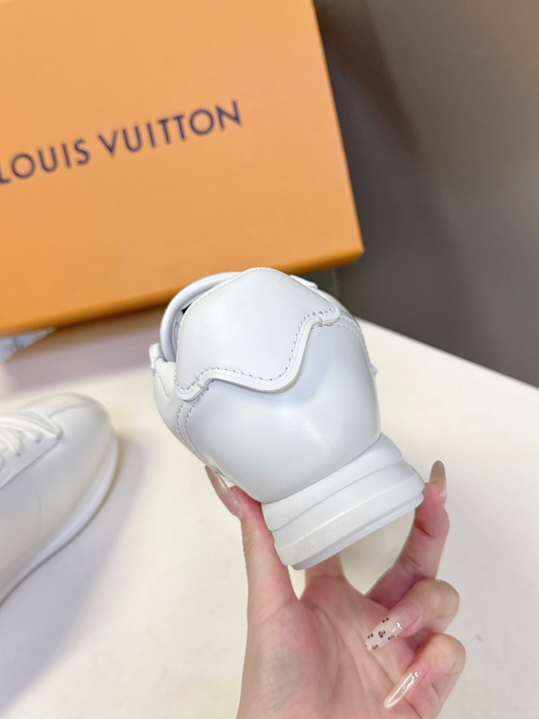 Louis Vuitton LV x Pharrell Williams Runway Platform Sneakers Retro Running Shoes - KFY00380