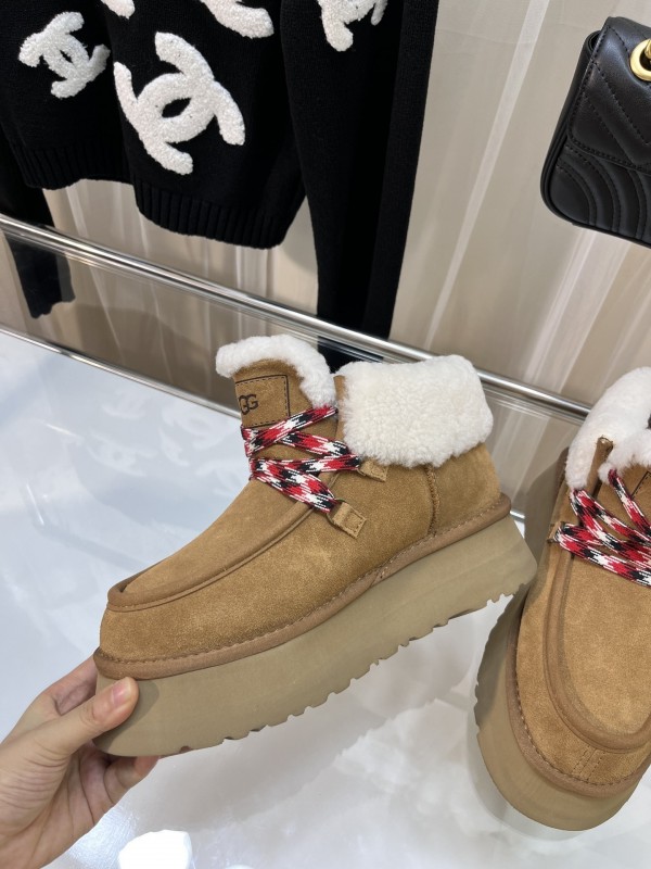 UGG Fluff Yeah Slide Platform Slippers - MJ00280
