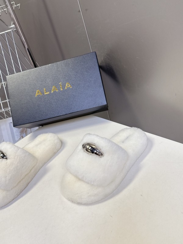 ALAÏA Fall/Winter 2025 Latest Fur Slippers - KFY00230