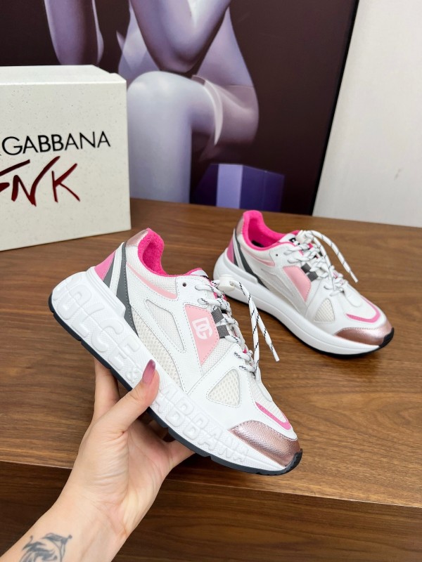 Dolce & Gabbana 2025 SS Casual Shoes with Exaggerated Fashion Style - AS00320