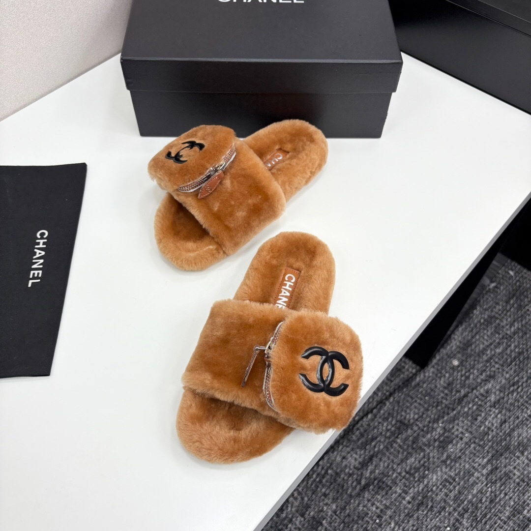 Chanel 2025 SS Latest Color Fur Slippers - LY00270