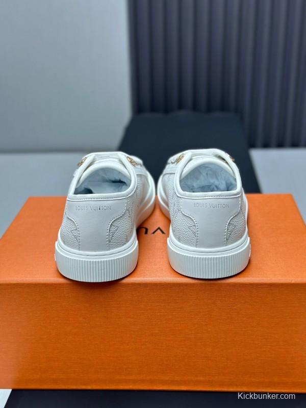 Louis Vuitton Time Out Series Animal Print Casual White Sneakers - AS00260
