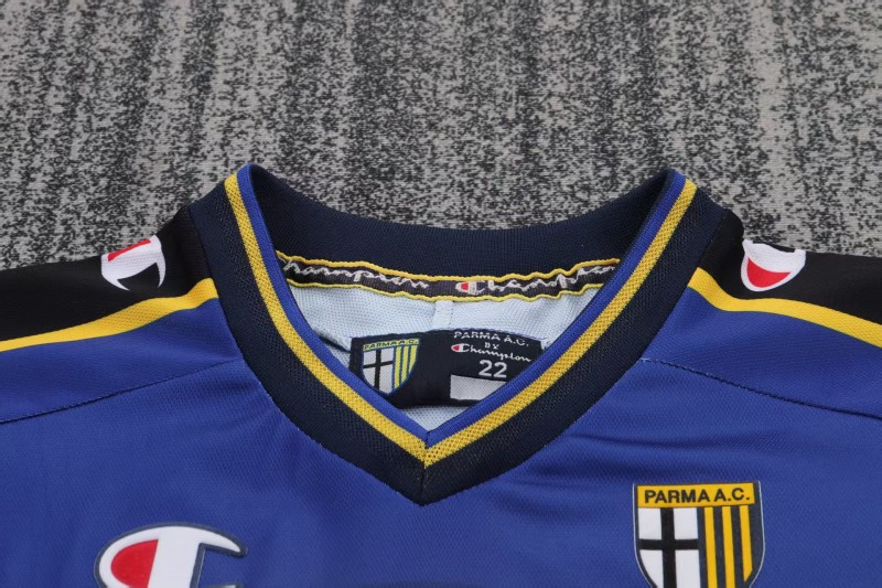 Retro Kids 01/02 Parma Home Jersey