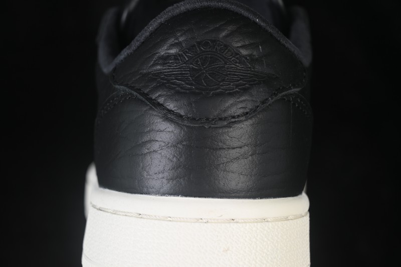 Nike Air Jordan 1 Low Black Sail Retro Basketball Shoes - 848775-005