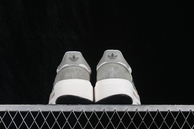 Adidas Originals SL 72 Retro Running Shoes with Classic Suede and Mesh Upper - KK3081