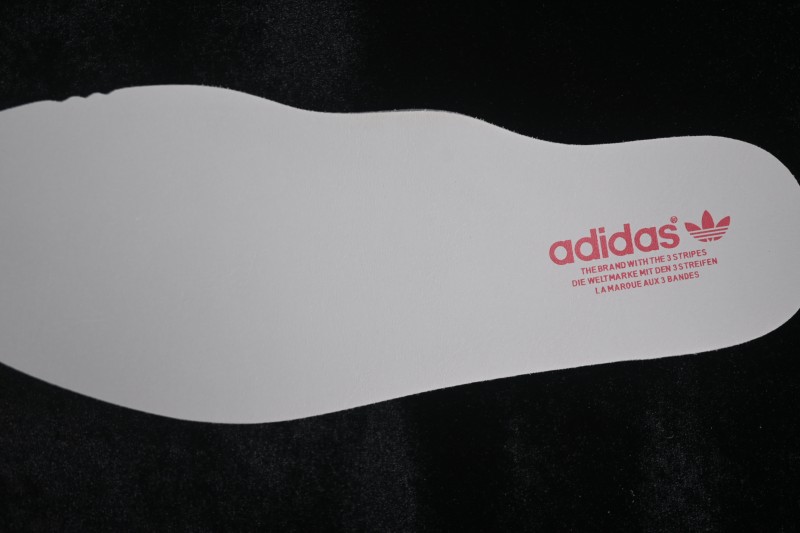 Adidas Originals Gazelle Indoor Retro Skateboarding Shoes with Suede Upper and Rubber Sole - JR2403