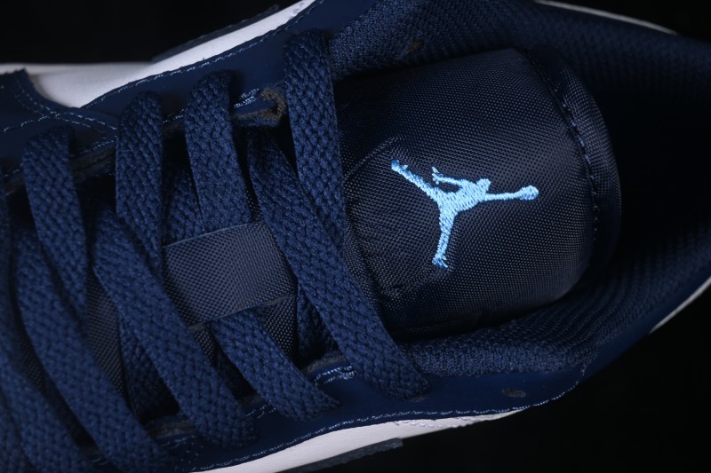 Nike Air Jordan 1 Low Retro Basketball Shoes with Classic White and Blue Colorway - 553558-404