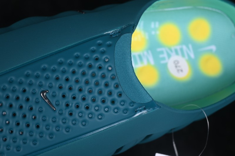 Nike Mind 001 Neuroscience Foot Massage Slippers with Breathable Perforated Fabric - HQ4307-301