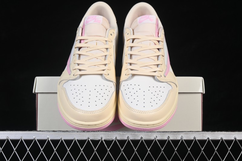 Nike Travis Scott x Air Jordan 1 Low OG Retro Sneakers with Reverse Swoosh Design - IQ7604-100