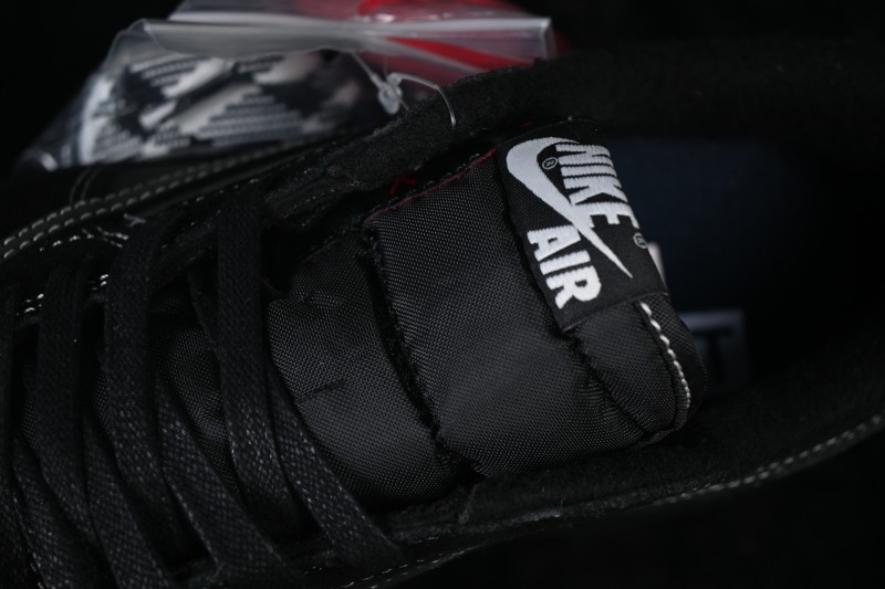 Nike Travis Scott x Air Jordan 1 Low OG Sneakers with Reverse Swoosh Design - DM7866-001