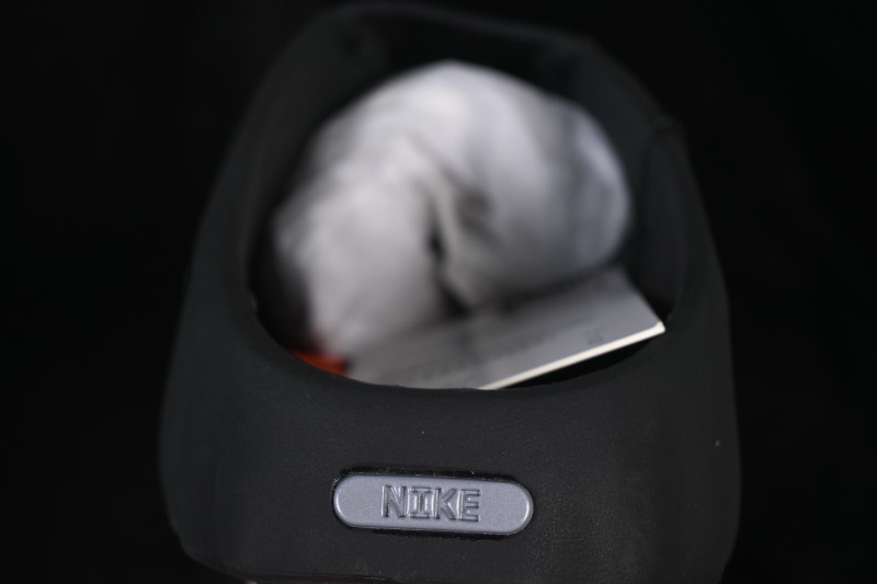 Nike Mind 001 Neuroscience Foot Massage Slippers with 22 Pressure-Point Nodes - HQ4307-001