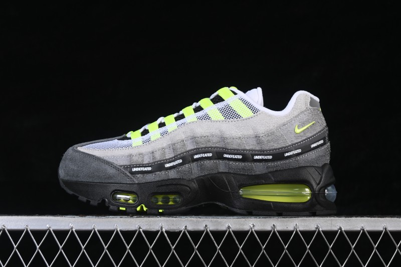 Nike Air Max 95 Retro Running Shoes with Visible Air Cushioning - IB4523-004