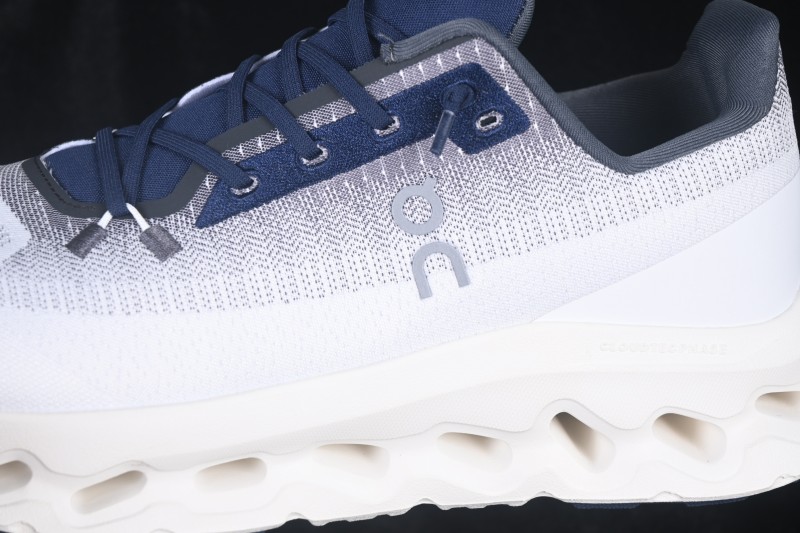 On Cloudtilt Low-Top Casual City Running Shoes with Comfort Cushioning and Slip-Resistant Sole - Midnight Lce