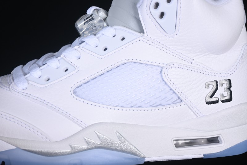 Nike Air Jordan 5 Retro OG 'White Metallic' Basketball Shoes with Iconic Design - HQ7978-103