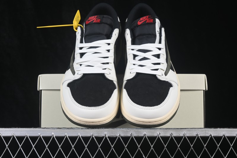 Nike Travis Scott x Air Jordan 1 Low OG Sneakers with Reverse Swoosh Design - DZ4137-106