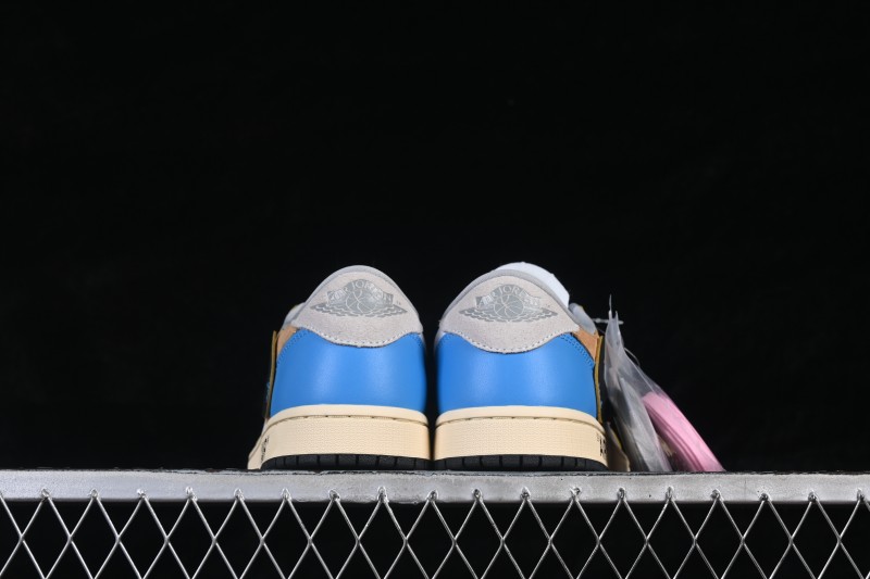 Nike Travis Scott x Air Jordan 1 Low OG Sneakers with Reverse Swoosh Design - XZ6868-006
