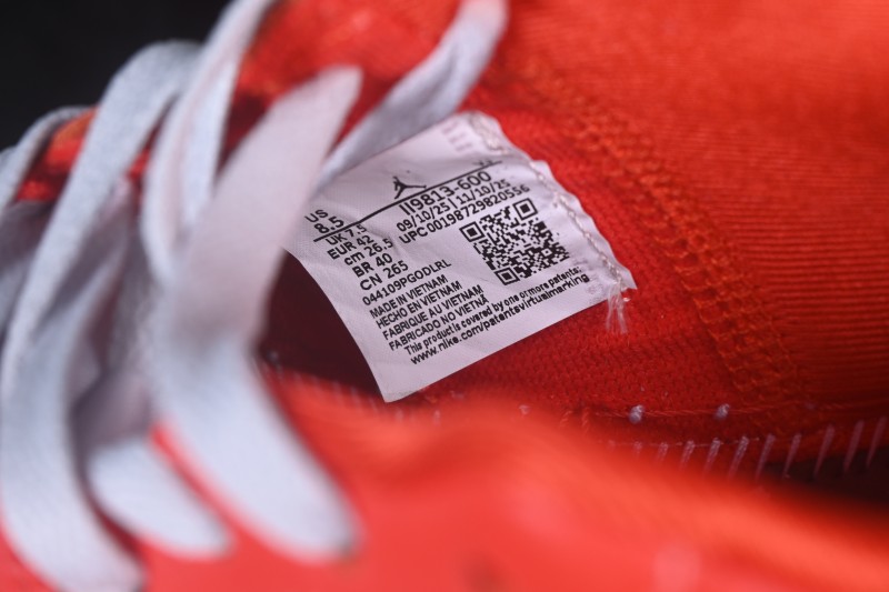 Nike Air Jordan 1 Low Retro Basketball Shoes with Classic Red and White Colorway - II9813-600