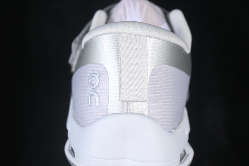 On Cloudnova Moon Comfortable Slip-Resistant Low-Top Casual Lifestyle Shoes Wolf Alloy