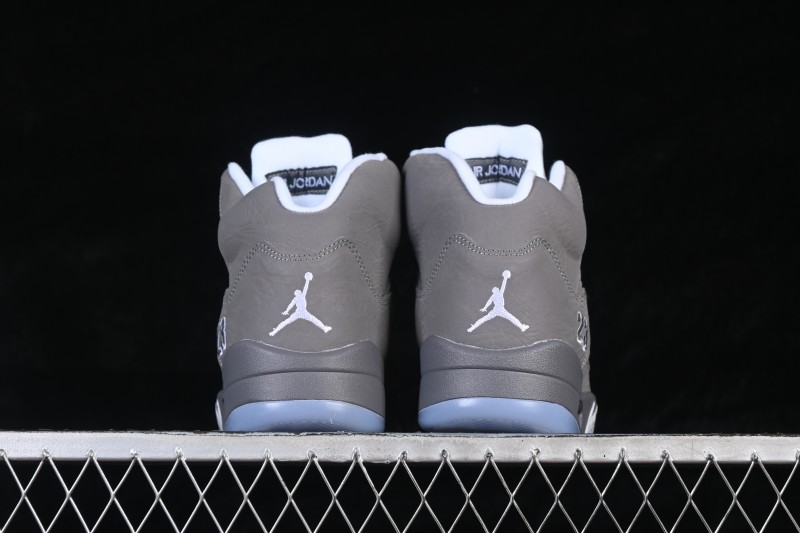 Nike Air Jordan 5 Wolf Grey Basketball Shoes with Premium Leather Upper - DD0587-002