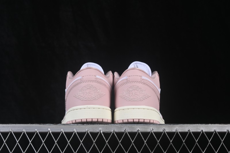 Nike Air Jordan 1 Low Retro Basketball Shoes in White and Pink for Casual Wear - DC0774-162
