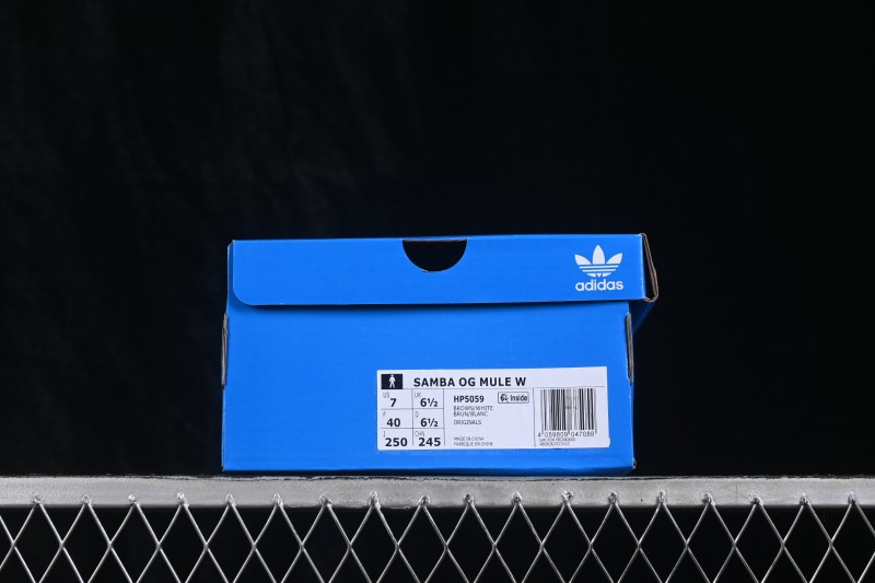 Adidas Samba OG Casual Half Slipper with Suede Overlay Design - HP5059