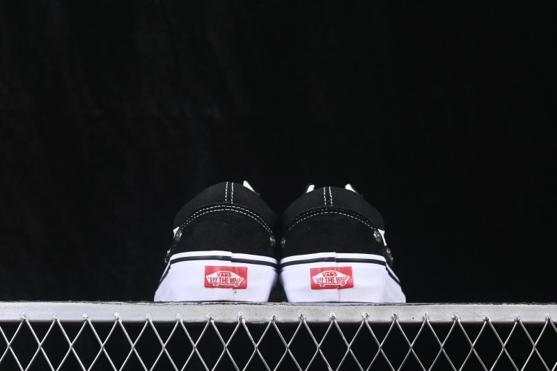 Vans Old Skool 36 Low Top Skate Shoes - VN000D56B8C