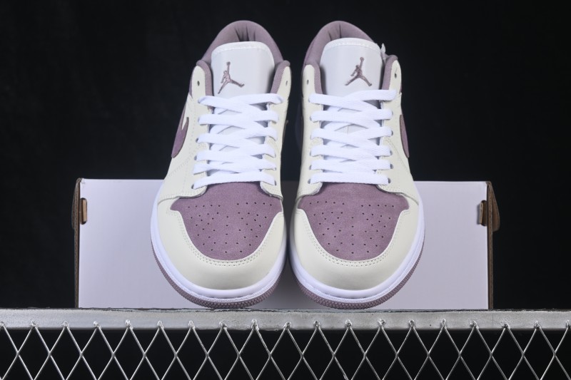 Air Jordan 1 Low Retro Cultural Basketball Shoes - DC0774-117