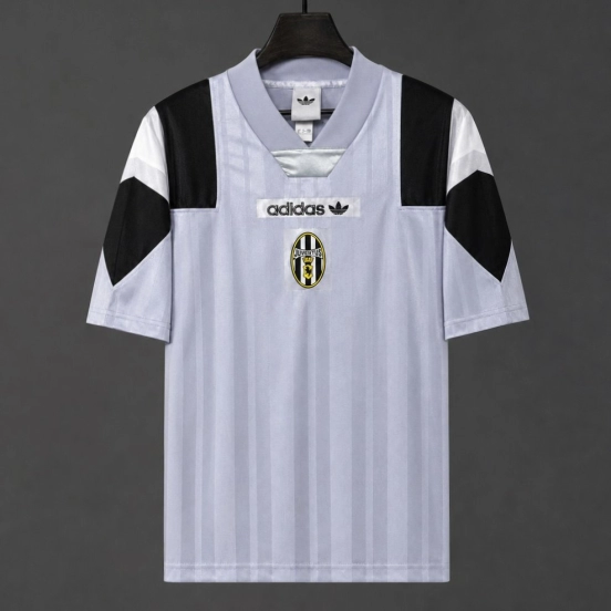 26/27 Juventus EQT Grey Jersey